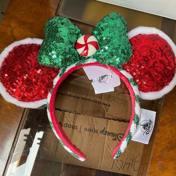 Disney park Christmas ears - Picture 1 of 2